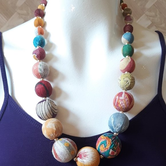 World Finds Jewelry - World Finds Kantha Graduated Bead Necklace